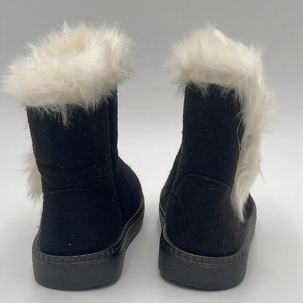 China Buttons City Toddler Girls Boots Black Faux Fur Lined Boots Size 21 - Picture 3 of 8